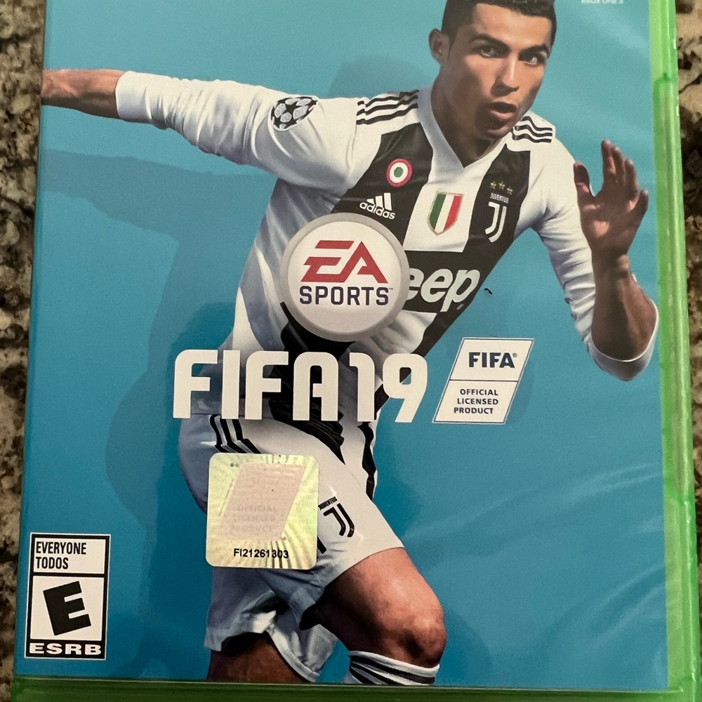 FIFA 19 Video Game for Xbox One